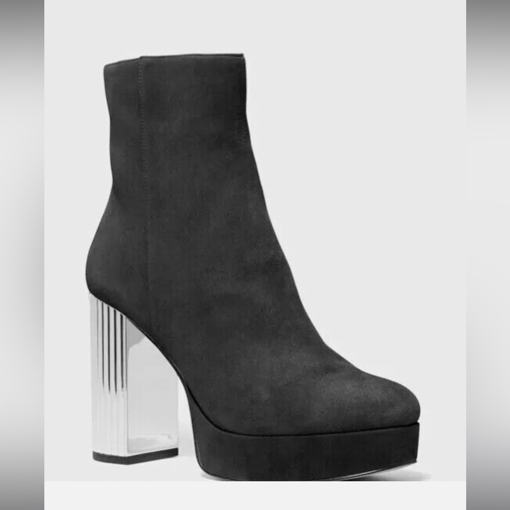 Michael Kors Women's Porter Platform Bootie Heeled Boots 8; New with box